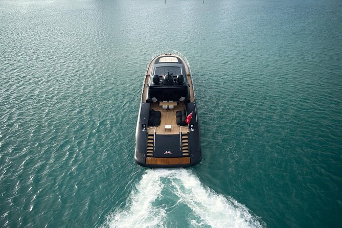 108 ft Neoprene Overmarine Yacht - Who This Neoprene Yacht Charter Fits Best