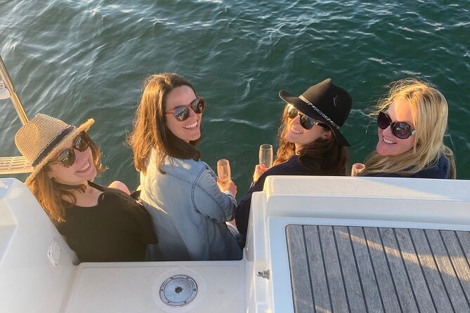 2 1/2 Hr Private Skippered Yacht Charter and Platter on Pittwater - National park coastline views: rugged water access without the hiking