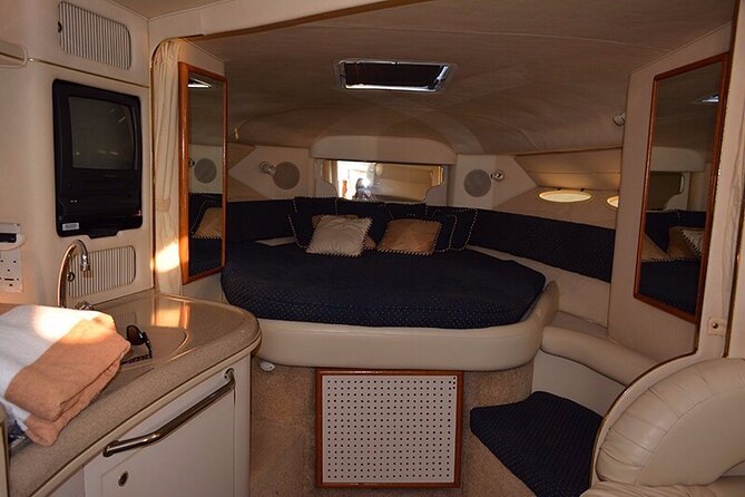 2-hour Private Sunset Cruise on a luxury yacht in Cancun Bay 25P18 - Stop 1: Cancun Bay waters and what you’re actually doing for two hours