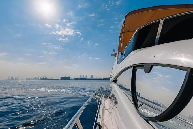 2 hour Private Yacht Tour with Dubai Marina Skyline View - Stop 2: Bluewaters Marine and the Dubai Ain photo pause