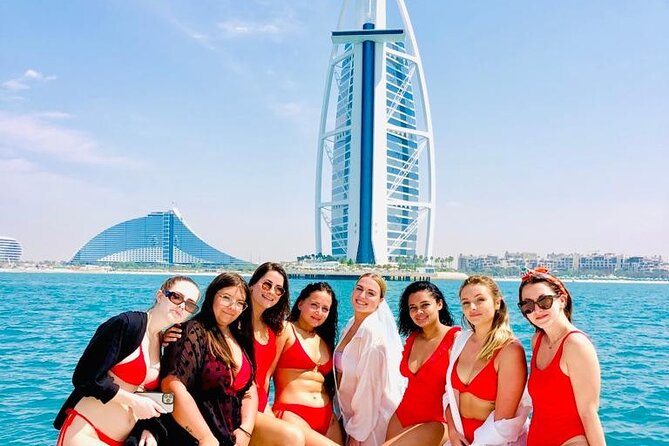 2 Hours Dubai Marina 50ft Private Luxury Yacht Sightseeing Tour - Music, WiFi, and swim time: turning a sightseeing cruise into an experience