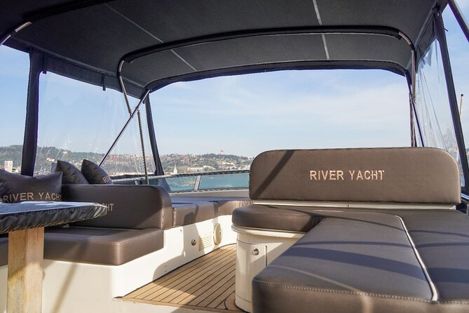 2 Hours Luxury Private Yacht Cruise on the Bosphorus - Küçüksu Palace, Beylerbeyi Palace, and Kız Kulesi’s Skyline Moment