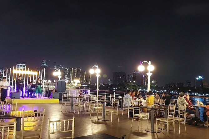 3 Hours Dinner With Luxury Princess Yacht On Sai Gon River - Entertainment value: the professional band and musical performances