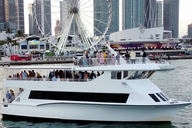 3 Story 100ft Hip Hop Yacht Party with 3 Hour Open Bar - Price and value: is $100 a fair deal for a 3-hour party?