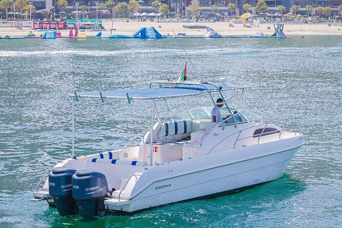 33Ft Private Yacht Rental On New Year's Eve 2025 - Service level: the guides and drivers that keep it smooth