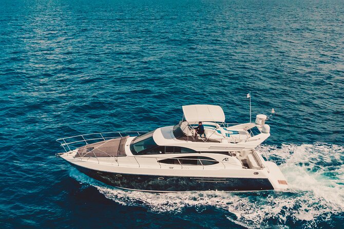 4 Hour 50' Azimut Yacht All-Inclusive in Tulum & Playa del Carmen - Price and Value: What $1,652.90 Per Group Buys You