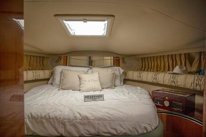 45 Ft Private Yacht Rental in Miami - Price and Value: How This Works Out for Groups