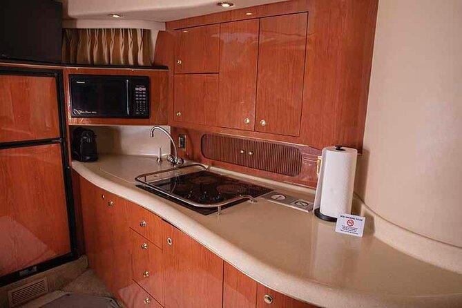 45 Ft Private Yacht Rental in Miami - Meeting at 243 NW S River Dr: Keep It Simple