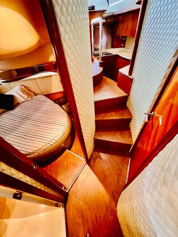50 feet Private Luxury Yacht Tour In Dubai Marina - Price and value: $383 per group up to 15 people