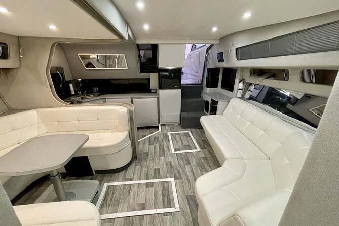 50ft Luxury Yacht Tour in Miami Beach Captain, Fun & Party! - Snorkeling gear and the magic carpet float: turn the cruise into swim time