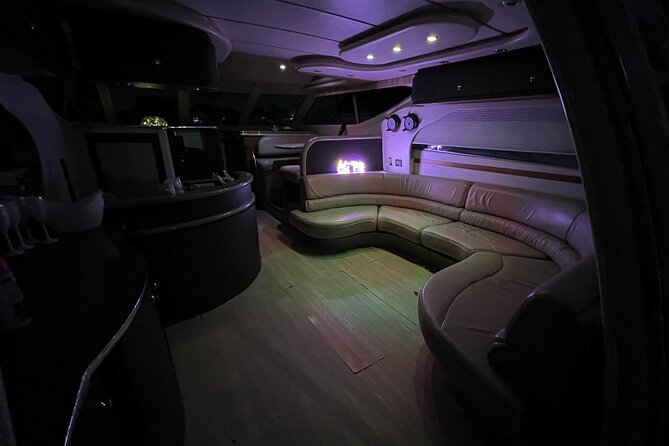50ft Miller Blue | Miami Yacht Rental | 3 to 6 Hours | 13 Ppl - What to bring: snacks, drinks, and the things that make it easy