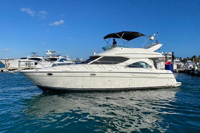 50ft Miller Blue | Miami Yacht Rental | 3 to 6 Hours | 13 Ppl - Your onboard setup: Bluetooth music, cooler, and a real restroom