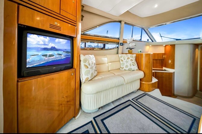 55ft + FREE HOUR Miami Yacht Rental 3 to 6 Hours 13 People - Stop 1: Miami River Cruise (About 40 Minutes)