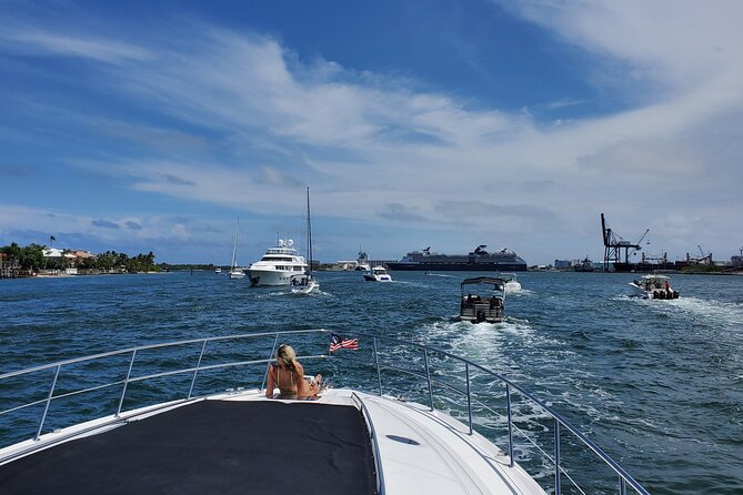 60ft Luxury Yacht Charter in Fort Lauderdale, Florida - Sun Pad, Rafts, and the Real Art of Relaxing