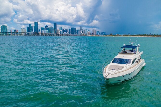 62' Azimut Yacht Charter - A 62-Foot Azimut Charter: why “private” matters in Miami