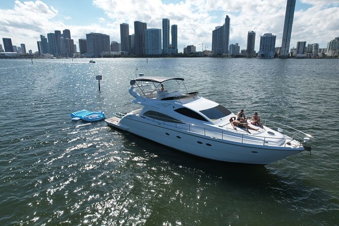 65ft Yacht Charter in Miami - Key highlights you’ll actually care about
