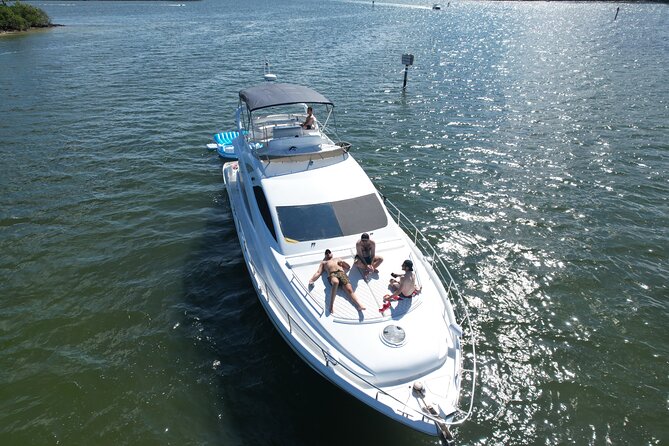 65ft Yacht Charter in Miami - Included on the charter: water time without extra hassle
