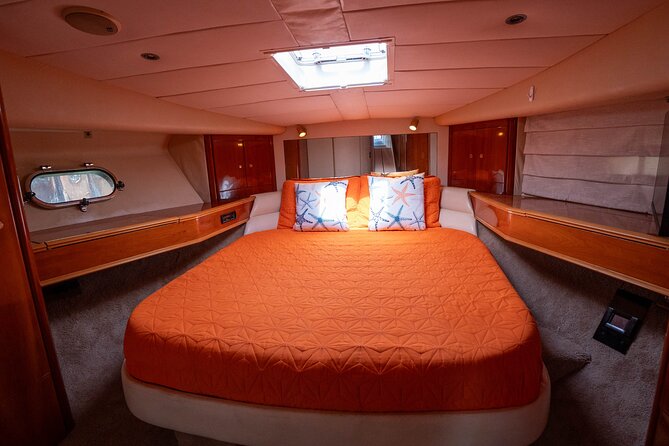 70ft + Free Hour | Miami Yacht Rental | 3 to 8 Hours | 13 ppl - Boat size and condition: the risk you should manage before departure