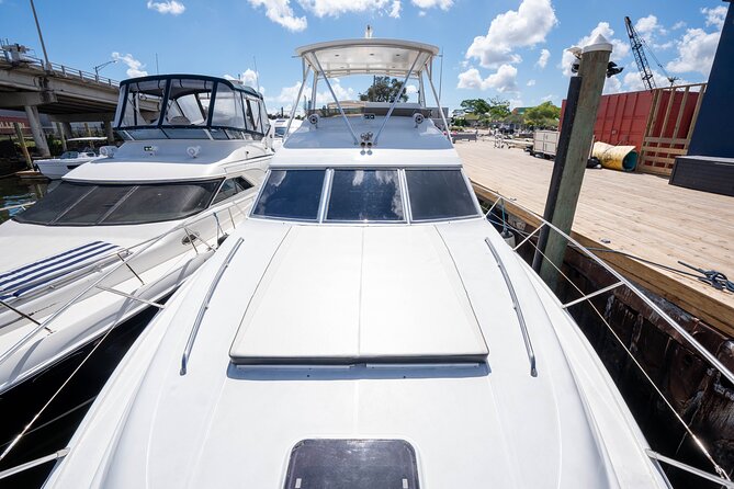 70ft + Free Hour | Miami Yacht Rental | 3 to 8 Hours | 13 ppl - The money math: what’s included vs what hits on location