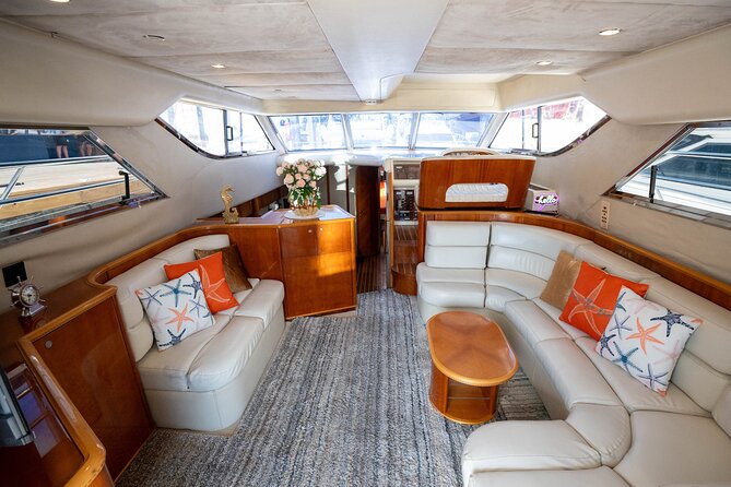 70ft + Free Hour | Miami Yacht Rental | 3 to 8 Hours | 13 ppl - Getting to Regal Marina and starting on the right note