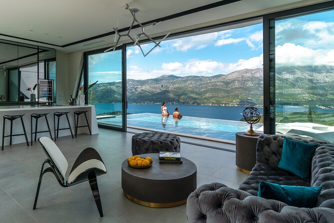 8 -day Private Villa and yacht cruise combo Croatia Tour - Day 6: Hvar, with a quick cruise and old-town energy