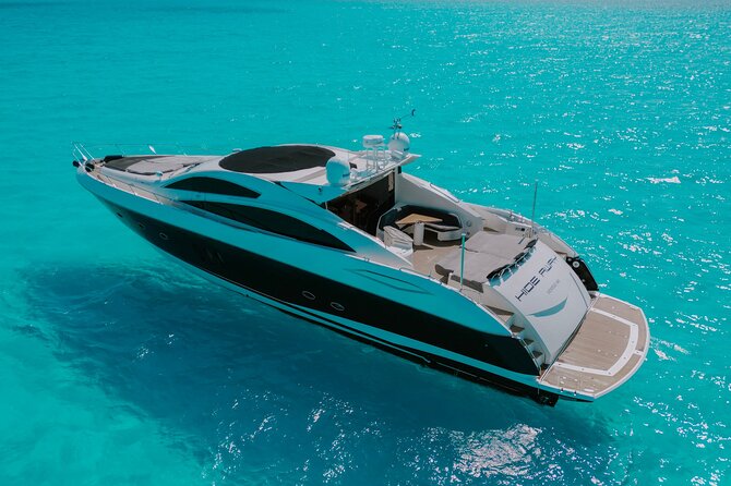 82 Feet Mega Yacht Rental up to 15pax in Cancun - What’s included on board (and what it means for your group)