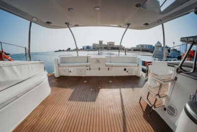 Abu Dhabi Yacht Charter: 2hour trip from 10:00AM to 12:00PM - What you’ll see: Etihad Towers, Qasr Alwatan, and open coastline