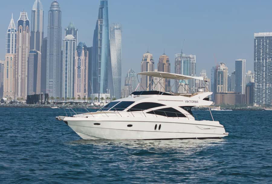 Affordable Yacht Rental Viktoriia from Dubai Marina - Stretch to 3 hours: more skyline time near Atlantis