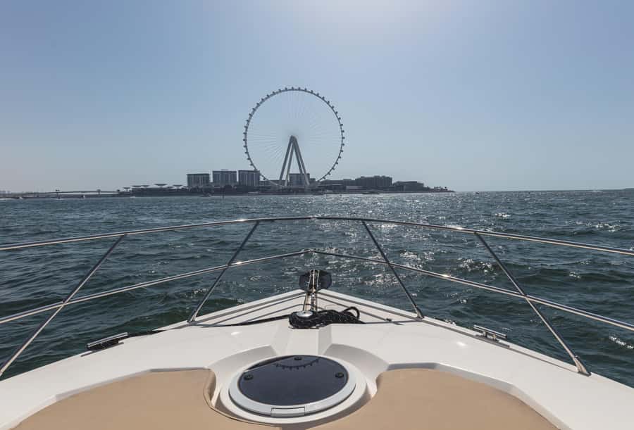 Affordable Yacht Rental Viktoriia from Dubai Marina - Price and value: $175.86 per group (up to 12) in Dubai Marina