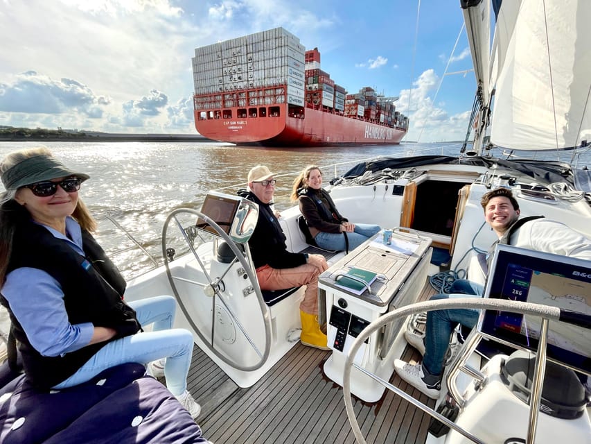 "After Work" - Sailing-Yacht Cruising Event, Hamburg/Elbe - Drinks, onboard comfort, and what to wear