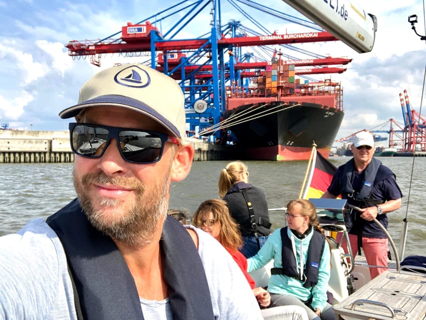 "After Work" - Sailing-Yacht Cruising Event, Hamburg/Elbe - Sailing under sail (and when the engine takes over)
