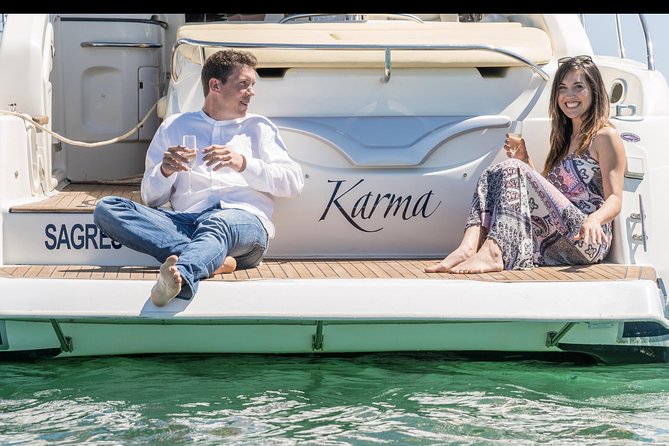 Afternoon yacht charter in lagos with drinks, tapas, paddle boards and kayak - Drinks and tapas on a yacht: the included comfort you’ll feel right away