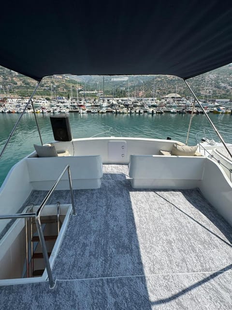 Alanya: 4 Hours Private Luxury Yacht tour. - Photos and surprises: ask the right questions before you sail