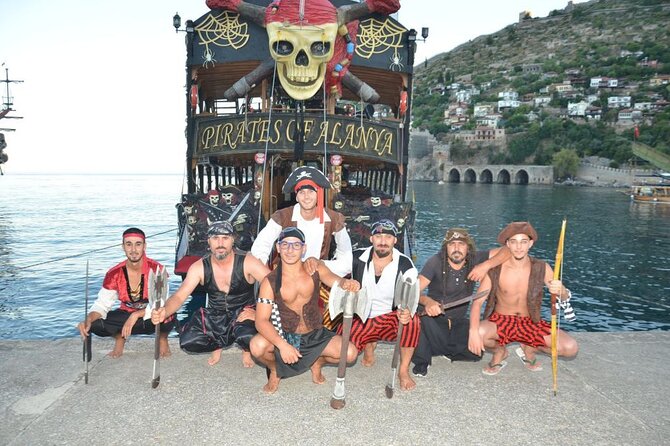 Alanya: Pirates Yacht Tour with Lunch and Soft Drinks - Red tower area: the simple sightseeing stop