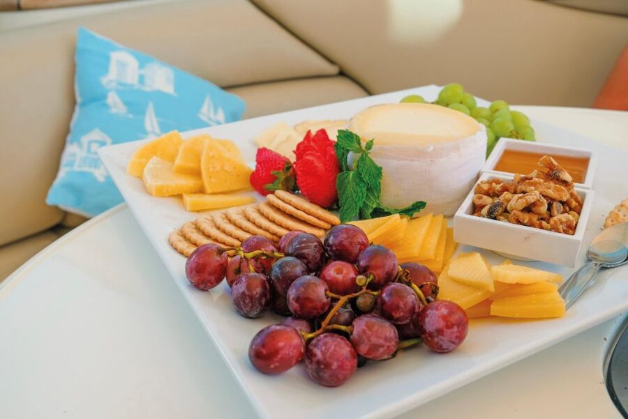 Albufeira: Algarve Half-Day Private Yacht Charter - The onboard food and wine is not an afterthought
