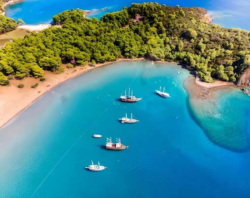 Antalya/Kemer: Phaselis Yacht Trip for Families and Couples - A Calm Yacht Day From Kemer to Phaselis