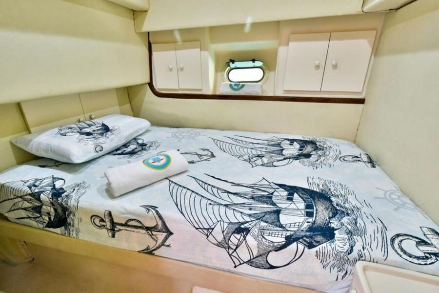 Antalya: Private Yacht Tour with 3 Swim Stops and a Meal - Price and value: what $1,100 per group buys
