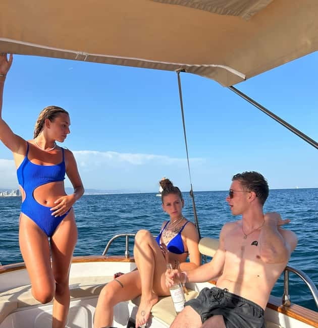 Barcelona: Private Classic Yacht Tour with Drinks - A 2-Hour Sail: Skyline Views, City Talk, and a Real Sea Break