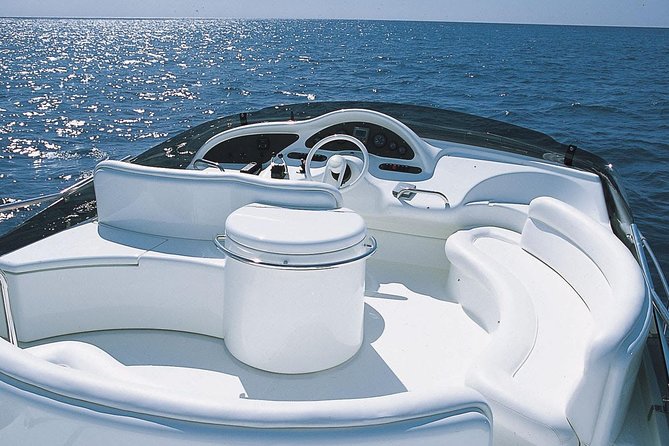 Barcelona Private Luxury Yacht Tour - The ride quality: stabilization, speed limits, and what that means for your comfort
