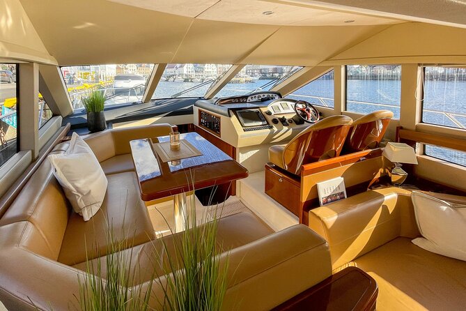 Bergen to Hardangerfjord VIP car + private yacht Fjord cruise - Oystese and the Spildegarden apple farm lunch idea