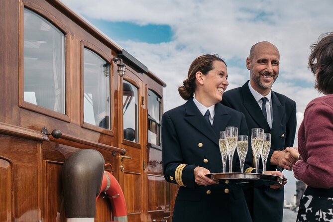 Berlin Boot Sightseeing Tour on Electric Private Yacht - Price and value: is $46.21 a smart splurge?