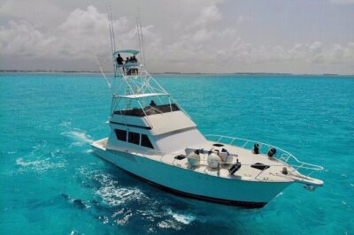 Biggest Luxury Yacht Boat Best in Cancun up to 28 pax - How the Timing Works: 4, 6, or 8 Hours to Isla Mujeres