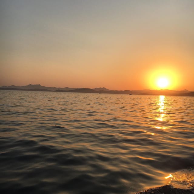 Bodrum: Bodrum Sunset Tour with Jet Black Yacht - The Crew Experience: Captain, Sailor, and the Small-Boat Personal Touch