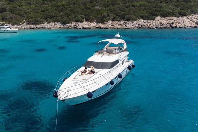 Bodrum Private Motor-Yacht Sunset Tour With Dinner For 3 Hour - Who This Sunset Yacht Tour Fits Best