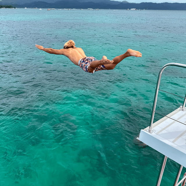 Boracay Sunset Cruise with RedWhale Party Yacht - Timing tips: how to plan your energy for a 2 PM to 6 PM sunset session