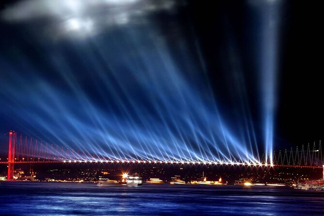Bosphorus Night Cruise on Luxury Yacht - Night Views of Europe and Asia: What the Bosphorus Cruise Really Feels Like