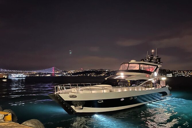 Bosphorus Night Cruise with Luxury Yacht - Luxury Yacht Feel Without the Big-Tour Hassle