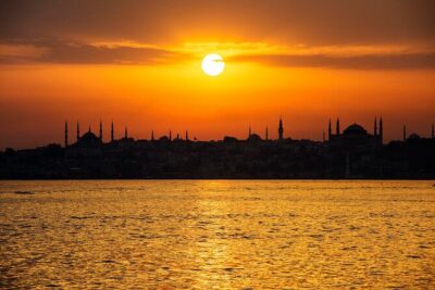Bosphorus Private Sunset Cruise on a Yacht with Wine - Price and Value: What $650 Gets You (and What It Doesn’t)