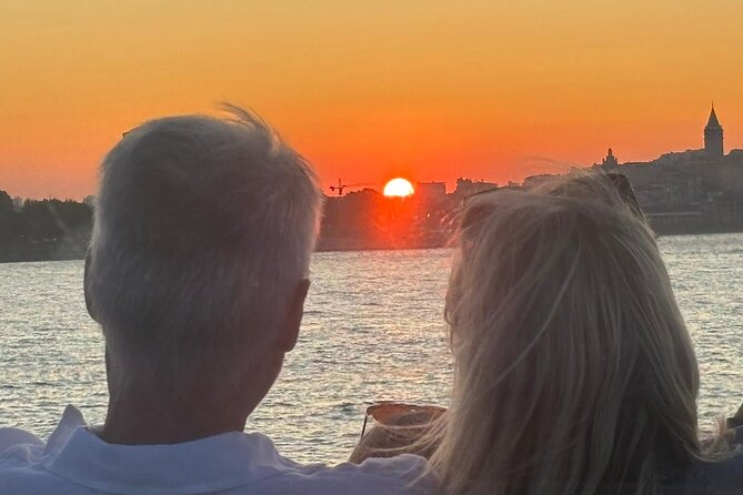 Bosphorus Sunset Cruise with Live Guide on Luxury Yacht - Dolmabahçe Mosque to Ortaköy: Watching Ottoman Details Slide Past at Golden Hour
