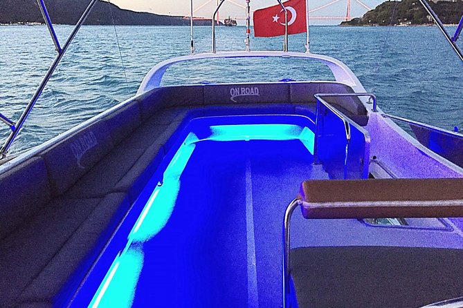 Breakfast Cruise In Bosphorus With Private Yacht - Price and logistics: $530 per group, plus the breakfast rules